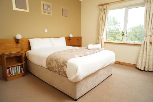 Ardilaun Guesthouse Self Catering