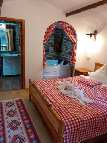 CABANUTE si CAMPING DRACULA - Camping - Căpăţîneni-Pămînteni