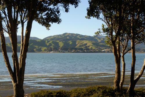 Nearby attraction, AAA Mana Motel in Mana