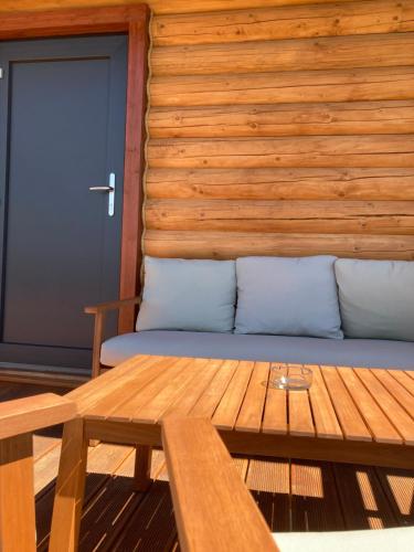 Drevenica Karolína (Drevenica Karolina) in โบโบรเวซ