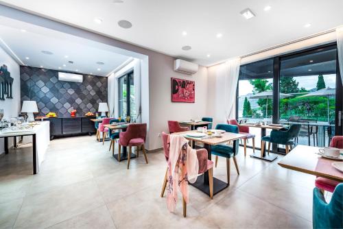 Hotel Seventh 3
