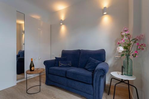 Studio Baarn with patio, airco, pantry, bedroom, bathroom, privacy - Amsterdam, Utrecht in Baarn