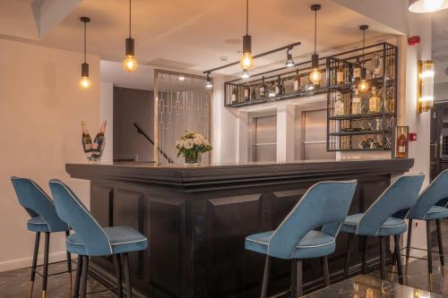 Vivid Blue Serenity Resort