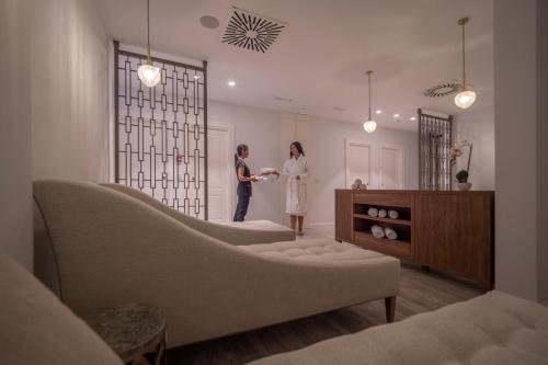 Vivid Blue Serenity Resort