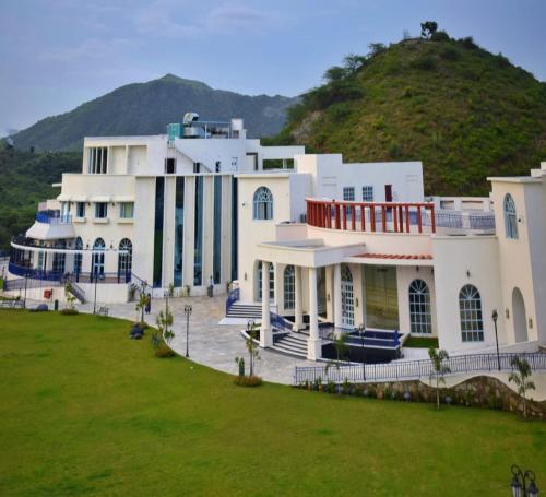 Ramee Royal Resorts & Spa - Udaipur