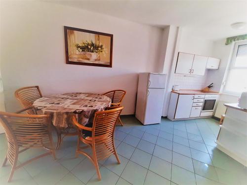 Max Thermal Apartman - image 7