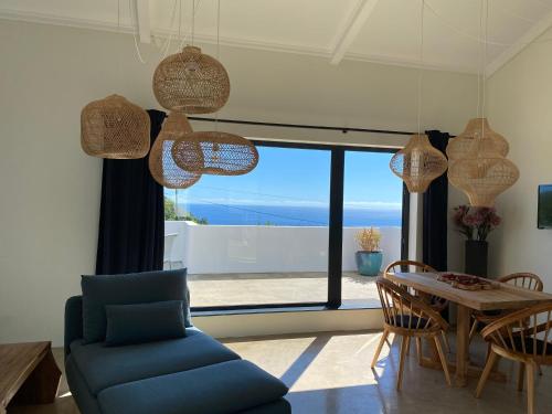 LUZZ me - Casas de Santa Bárbara (LUZZ me - Casas de Santa Barbara) in Santa Barbara