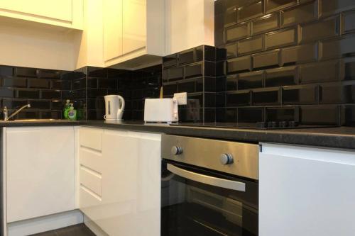 Fishergate 1 - Stylish City Centre Apartment - image 4