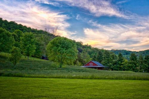 Mountain Springs Cabins Candler