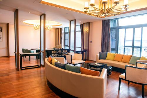 Wyndham Grand Plaza Royale Zhaotong - 편의 시설/서비스