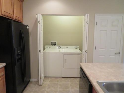 2 Bedroom condo in Mesquite #351 - image 8