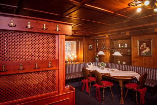 บริการและสิ่งอำนวยความสะดวก, Berghotel Sonne in พาร์เทเนิน