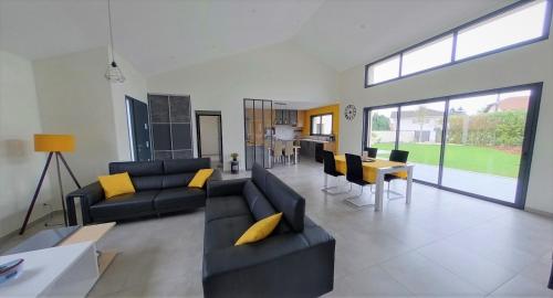 maison témoin gîte à louer Saint-Denis-lès-Bourg