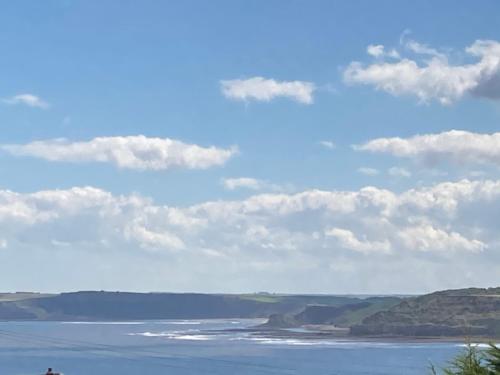 Seascape - Holiday Home Apartment - image 3