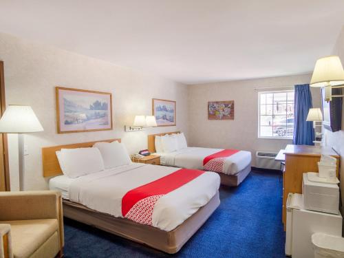 OYO Hotel Osage Beach by Lake of the Ozarks - image 8