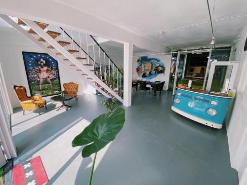 Outside Inn - image 10