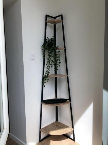 Exterior view, Grand appartement fonctionnel proche centre-ville in Le Bois Brard