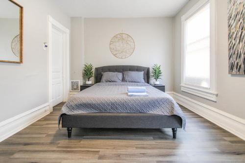 ☆☆ Modern Coed Dorm in Reading ☆☆ in ريدنج