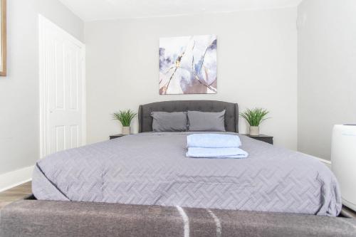 ☆☆ Modern Coed Dorm in Reading ☆☆ in Reading, USA