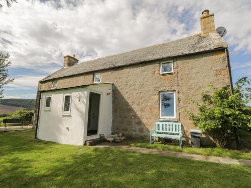 Tomachlaggan Cottage, , Grampian