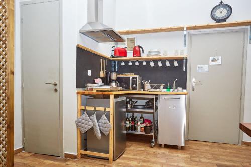 Aris Athens Suites - image 5