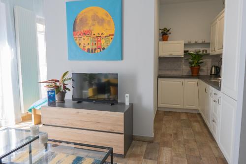 Moon Apartments