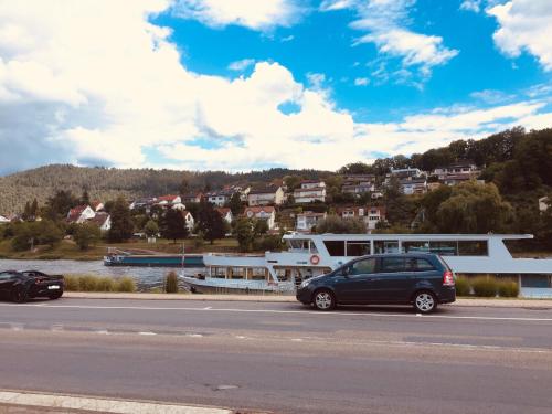 Natur und Neckarblick bei Heidelberg