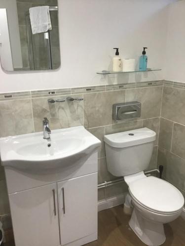 The New Inn Motel - image 11