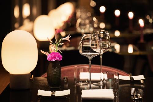 266867643 InterContinental Berlin by IHG