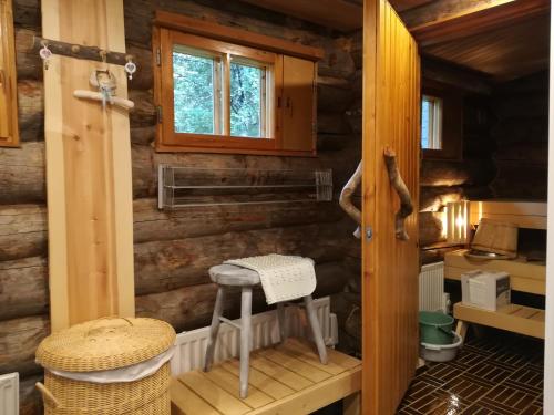 浴室, Logwood Villa Restamaja in 索丹克萊