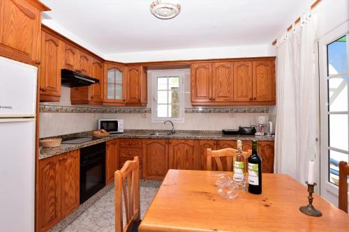 MarySol 6 terrace with sea views, close to the sea