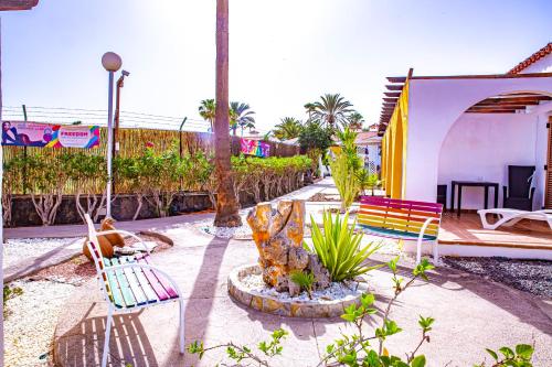 Rainbow Golf Bungalows Gay Men-only Resort - main image