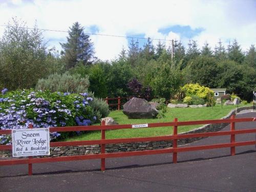 Sneem River Lodge Bed & Breakfast