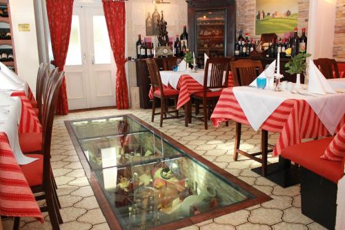 ห้องอาหาร, Hotel Restaurant Da Franco in ราสทัทท์