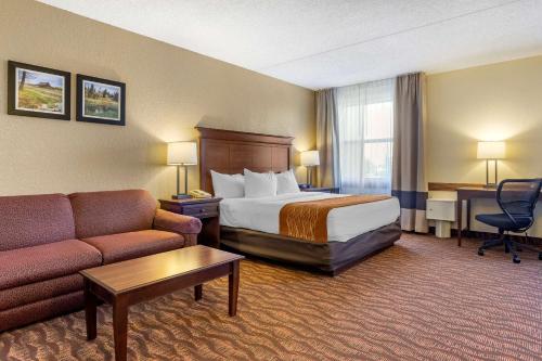 Comfort Inn & Suites Branson Meadows