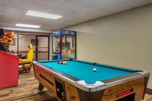 Comfort Inn & Suites Branson Meadows