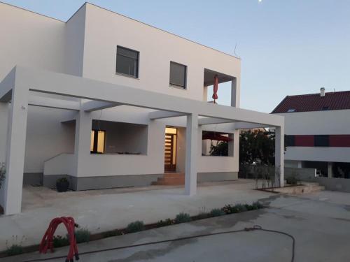  Apartments with a parking space Zaton, Zadar - 13596 in Zaton