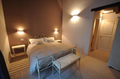 Agriturismo Acero Rosso