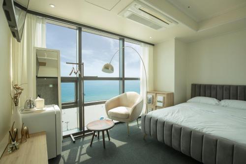 UH SUITE Haeundae Landscape 14F