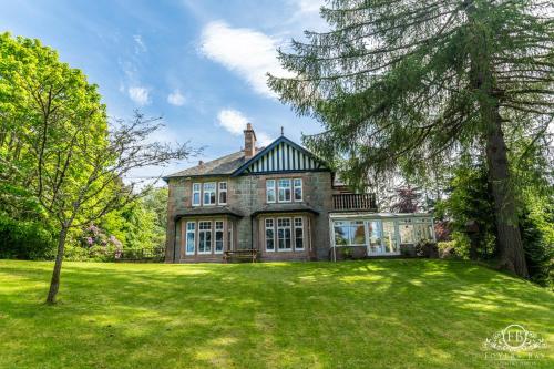 Foyers Bay Country House