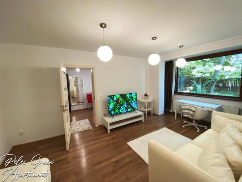 Peles Green Apartment