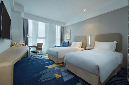 Holiday Inn Express - Qingdao West Coast, an IHG Hotel