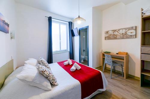 Hotel Cote Basque - image 8