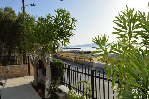 Melenia's Sea Front House