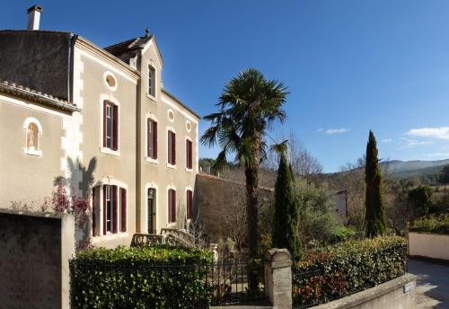 Maison d'Aladern chambre d'hôte Belcastel-et-Buc