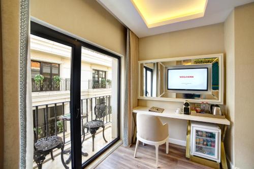 Great Fortune Design Hotel & Spa