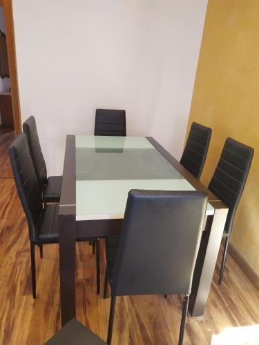  Homelunead Apartamento en Gijon Centro al lado de la Playa in Gijón