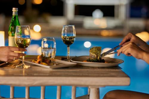 Milos Villas Hotel - image 13