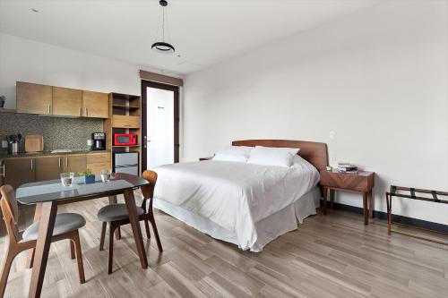 Suite Loft Moderno Ubicación Inmejorable 104A in Querétaro, Mexico
