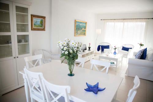 Villa Isabel - image 2